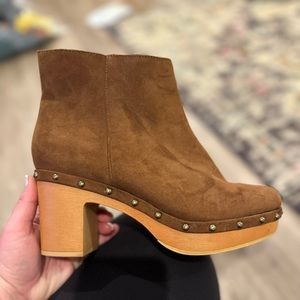 Torrid brown platform booties, size 9